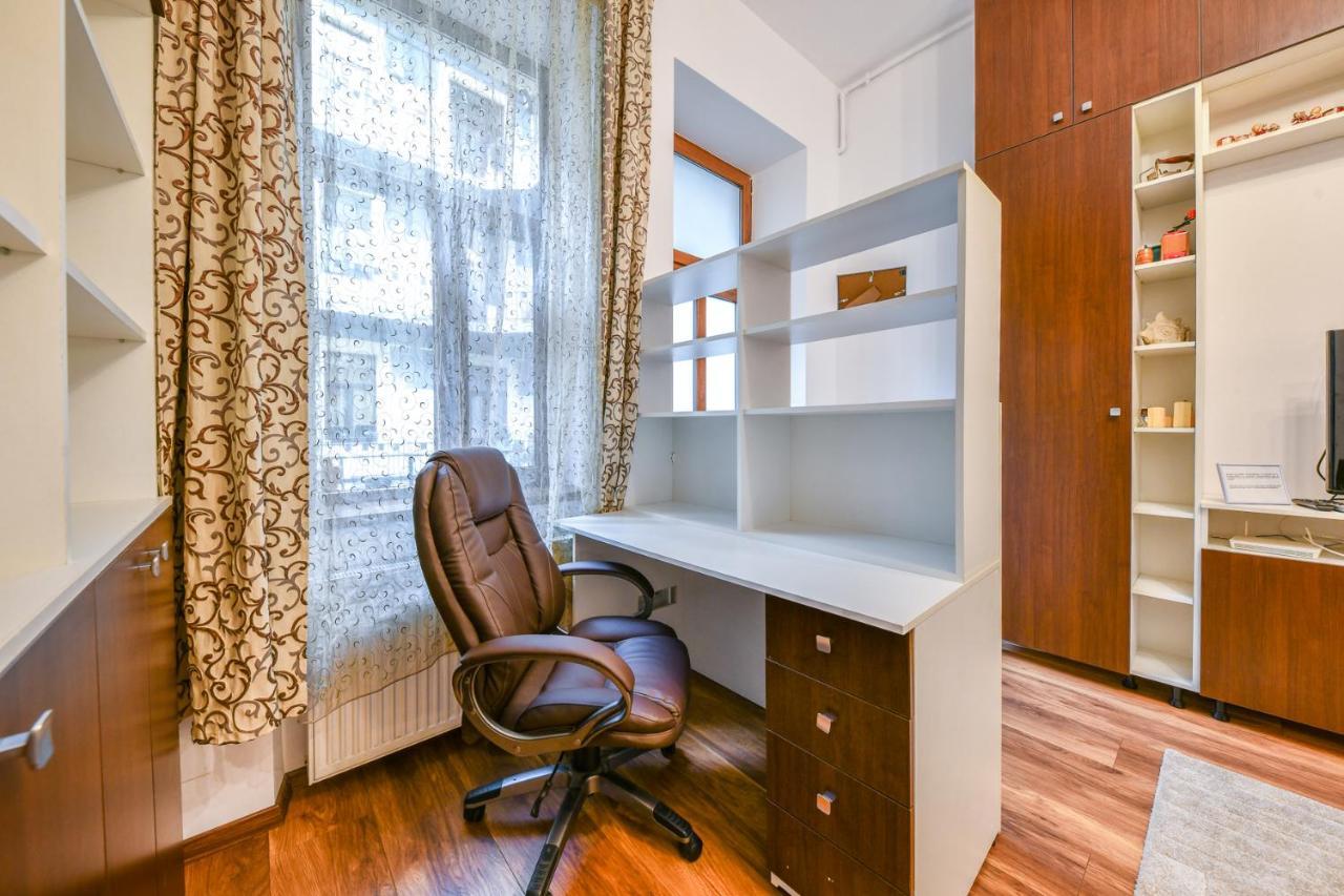 Glam Apartment Κλουζ-Ναπόκα Εξωτερικό φωτογραφία