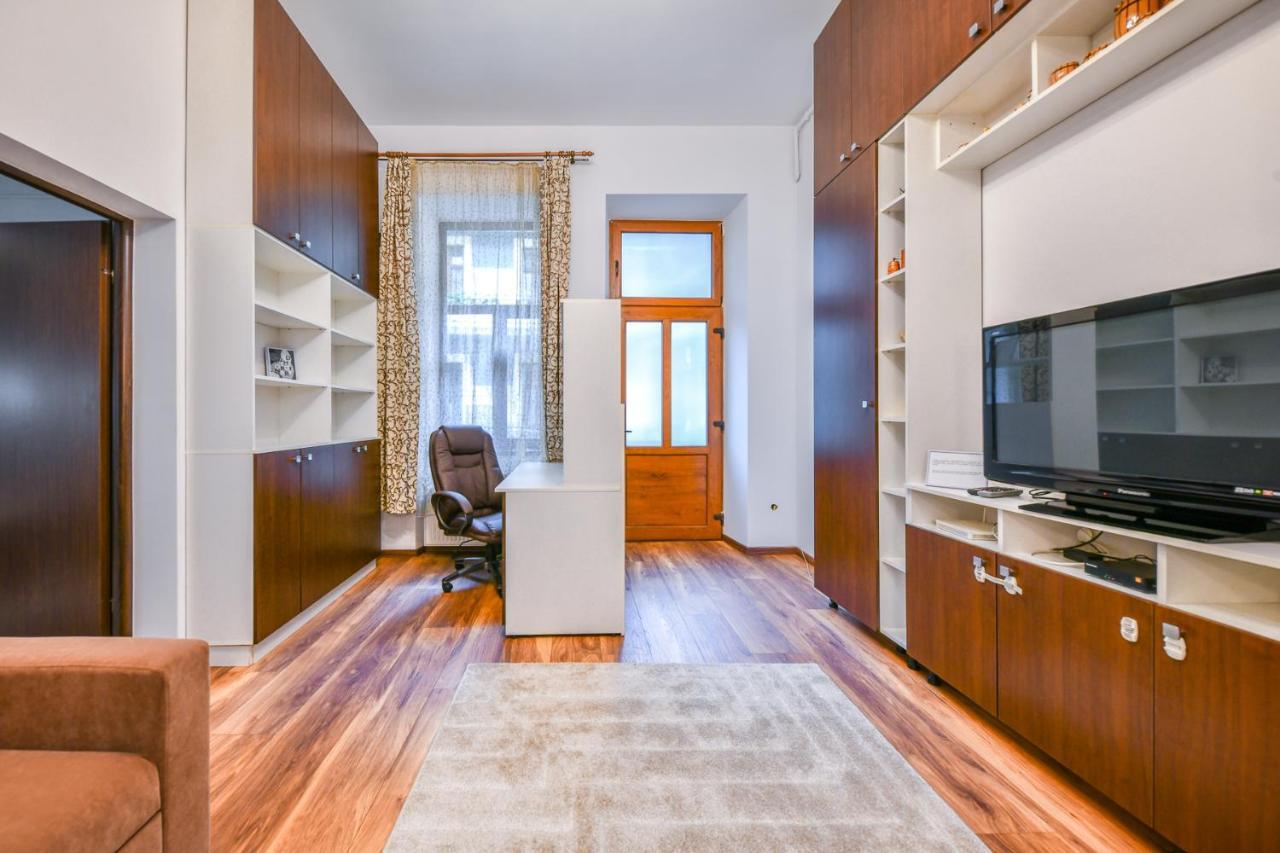 Glam Apartment Κλουζ-Ναπόκα Εξωτερικό φωτογραφία